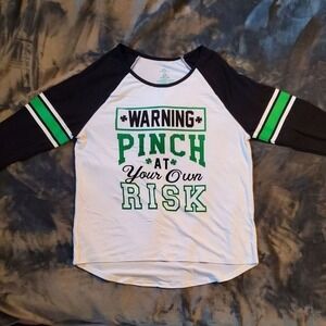 NWOT Rare Women's St. Patrick's Day T-Shirt Size L.